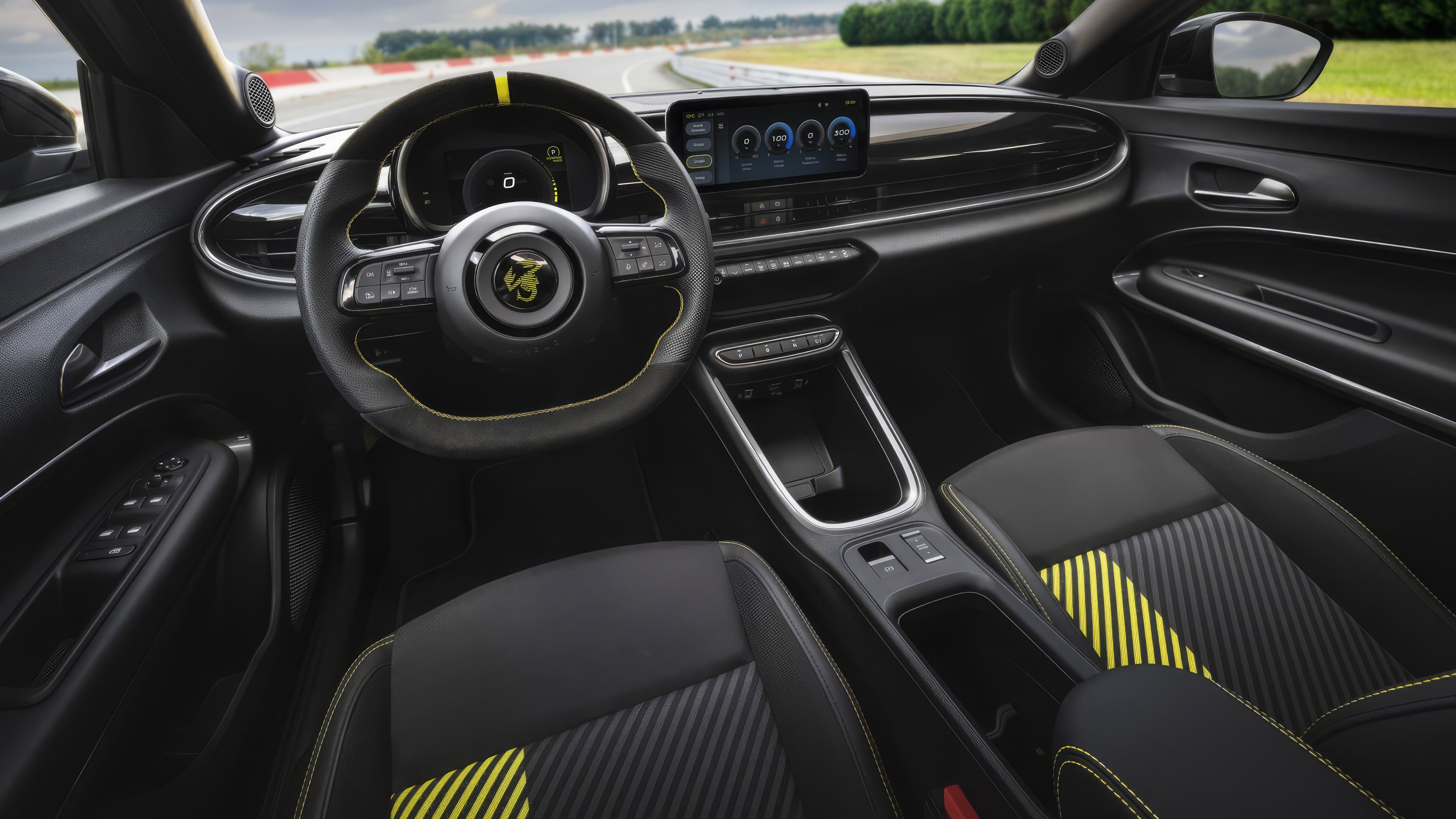 Abarth 500e  interior view