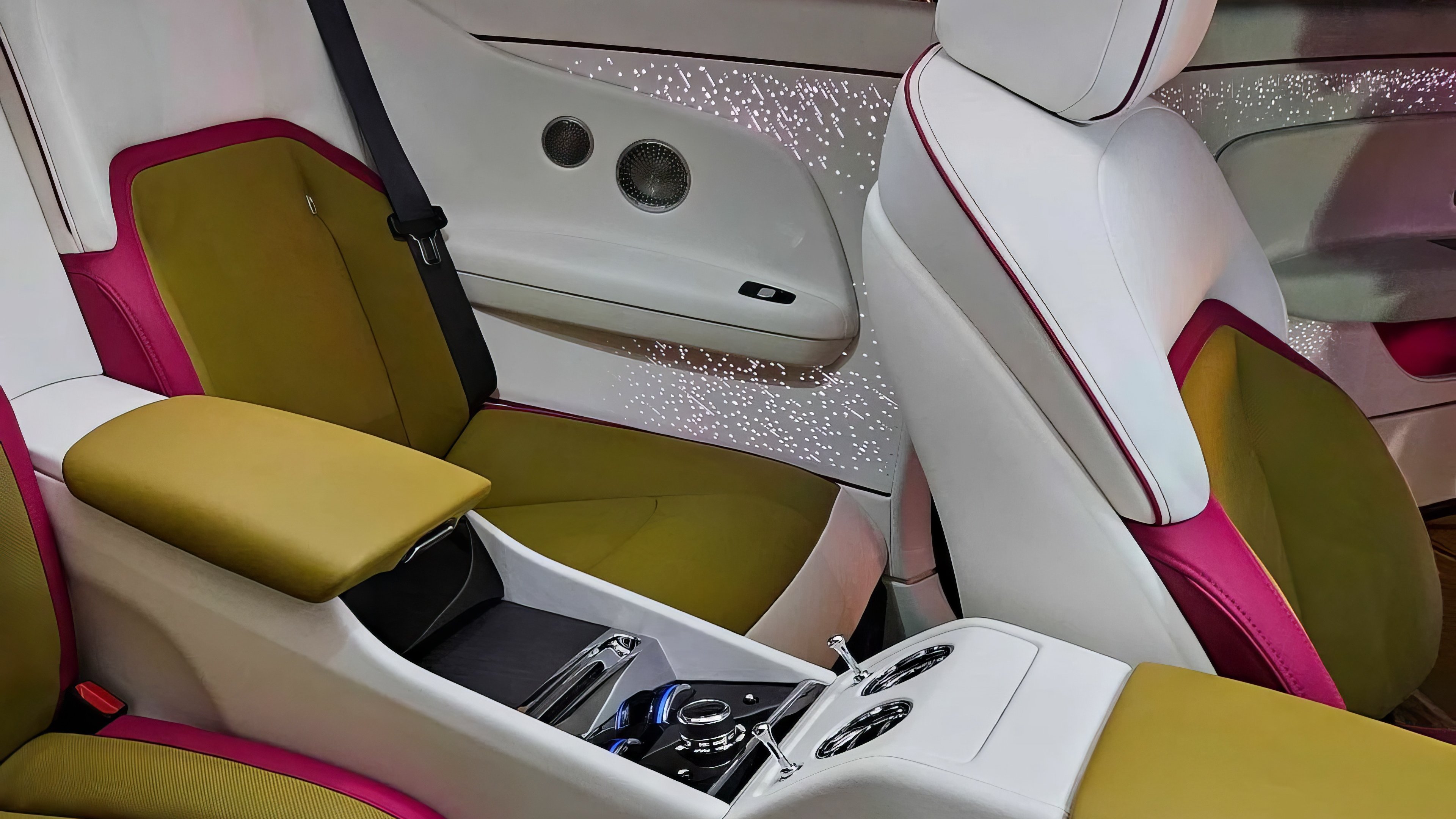 Rolls-Royce Spectre  misc view