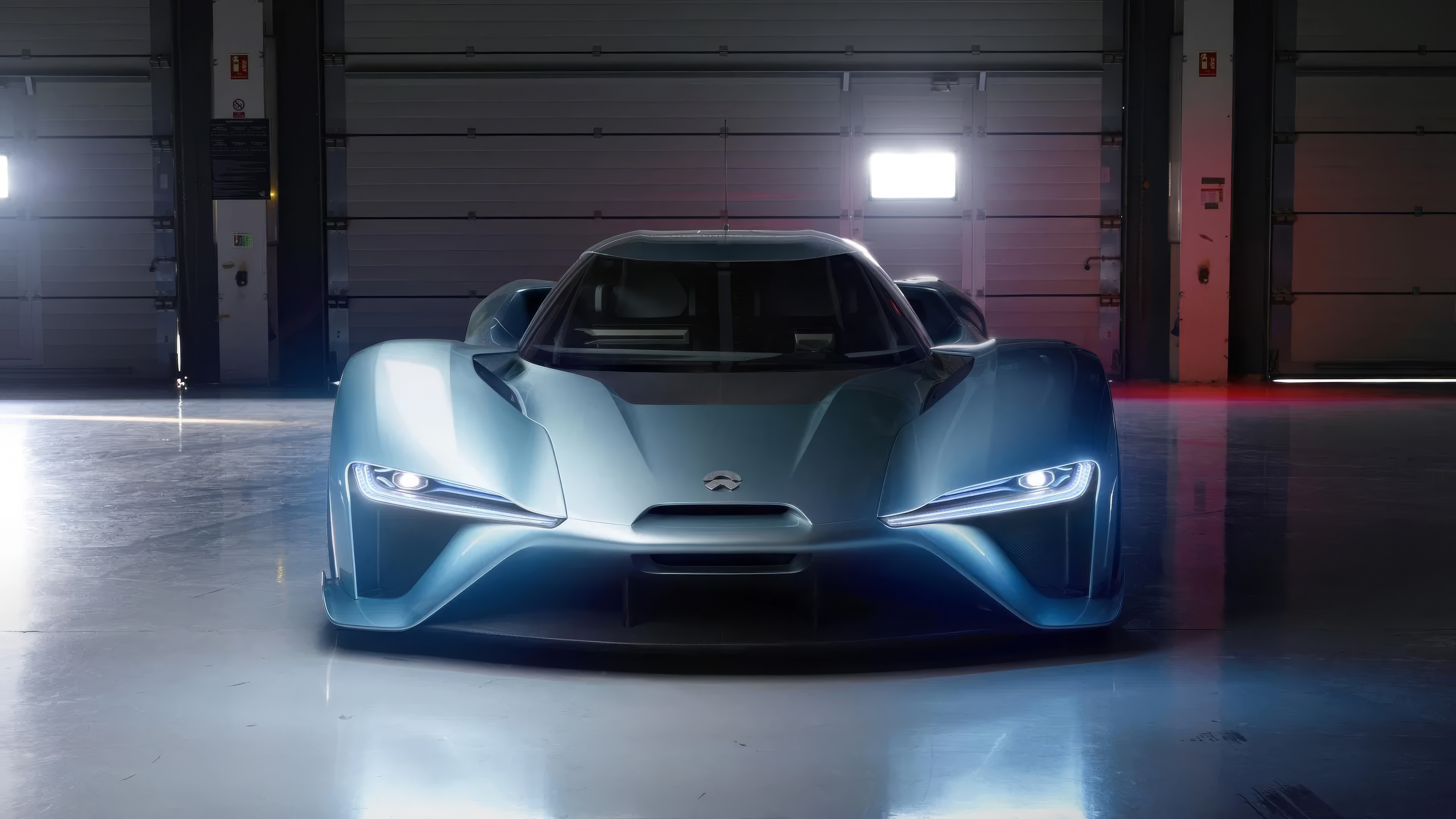 NIO EP9  front view