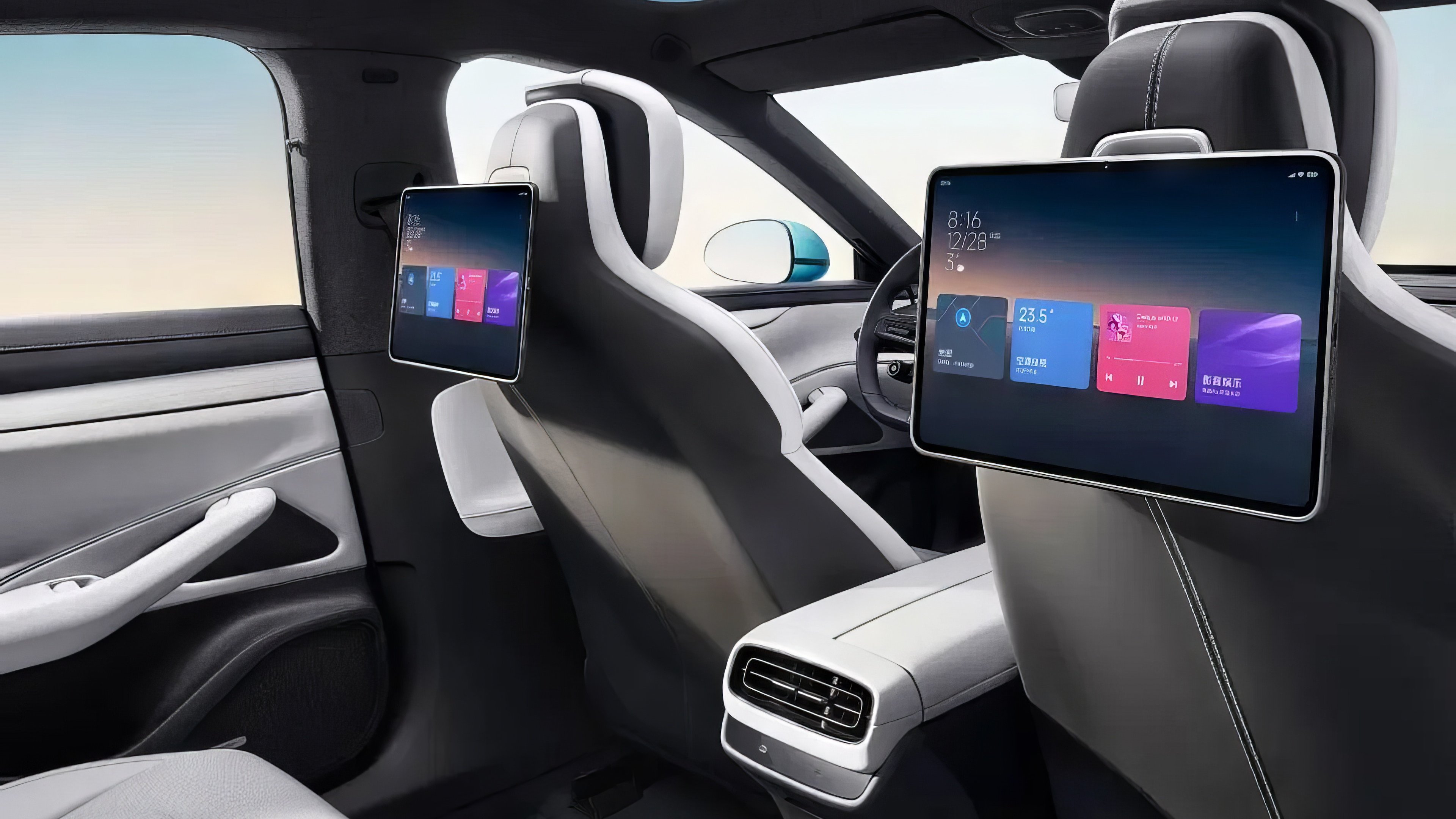 Xiaomi SU7 AWD misc view