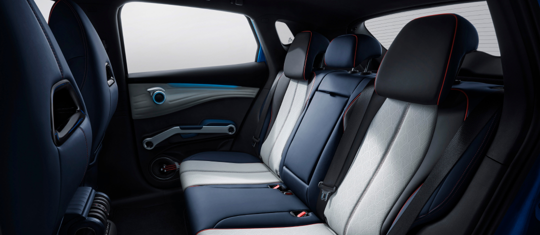 BYD Atto 3 SR misc view