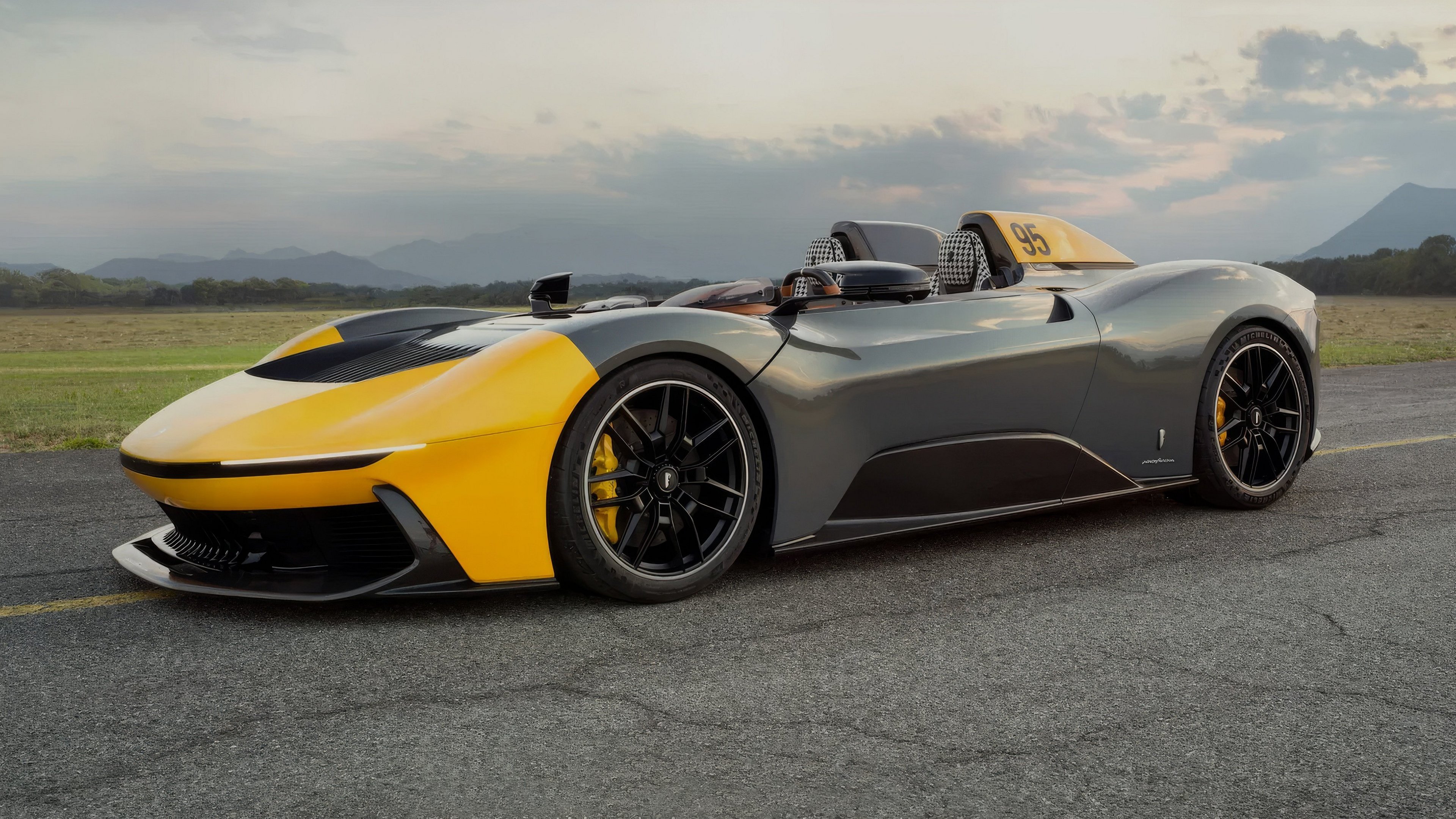 Pininfarina B95  misc view