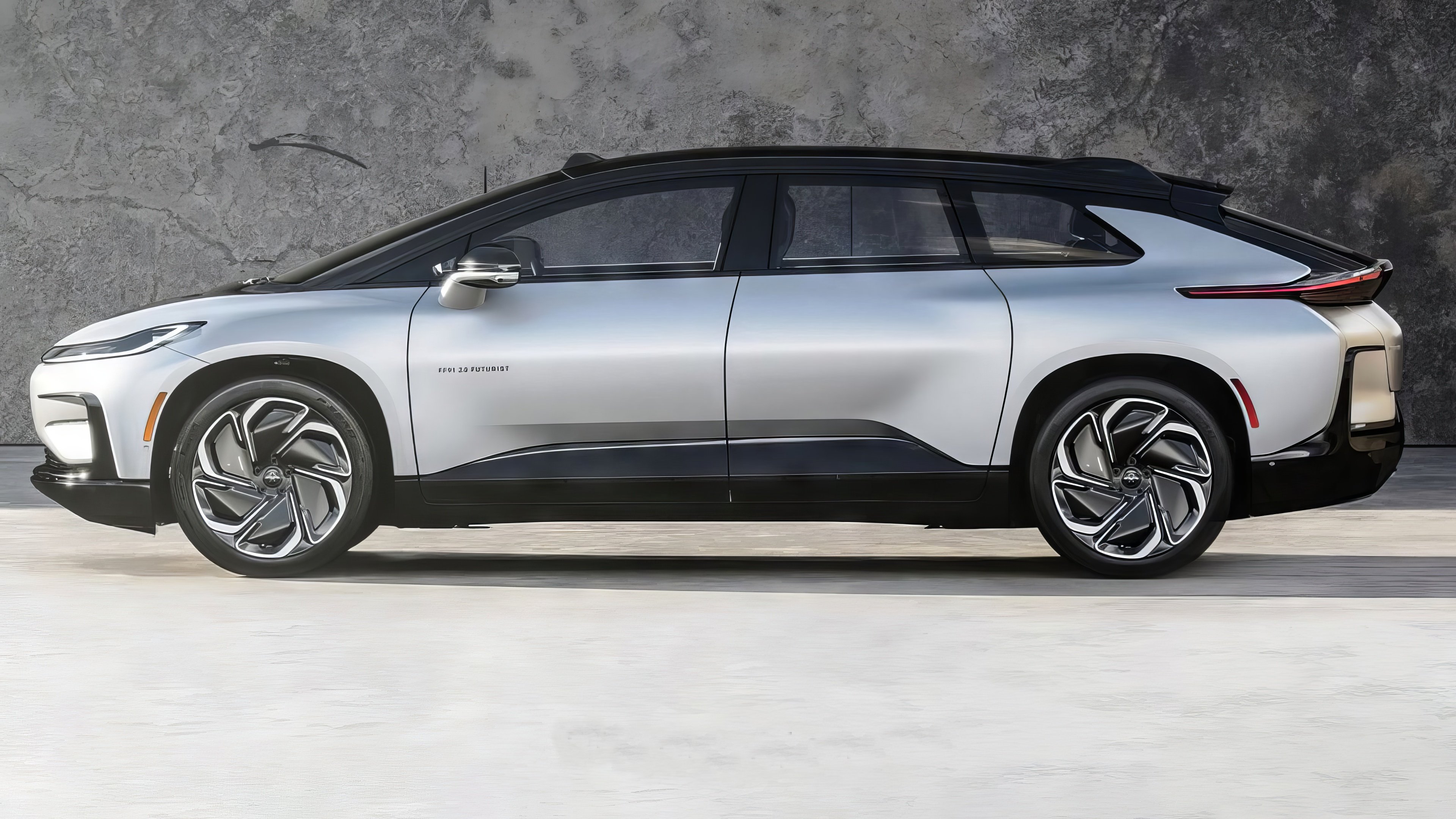 Faraday Future FF 91 2.0 Futurist side view