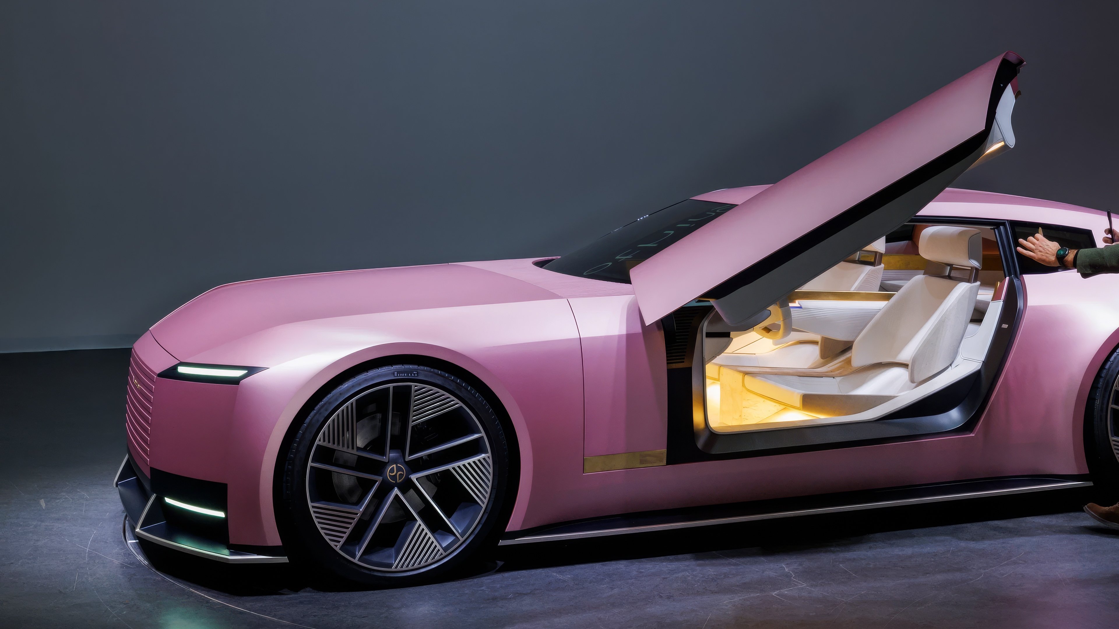 Jaguar Type 00 Concept  front view