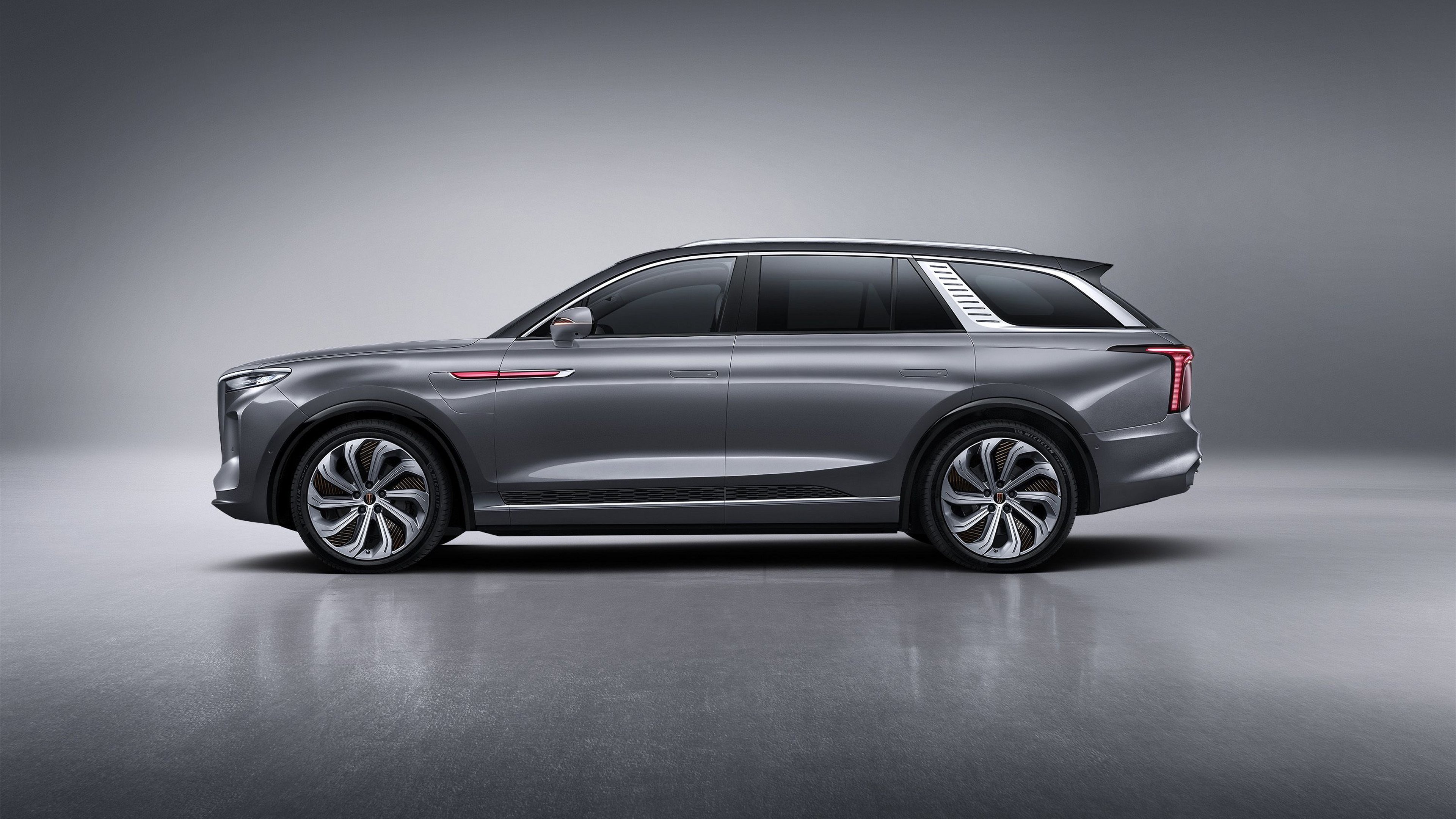 Hongqi E-HS9 99 kWh side view