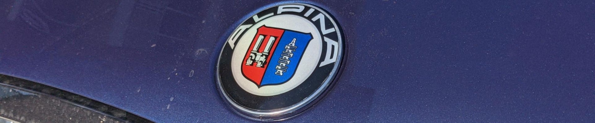 Alpina emblem