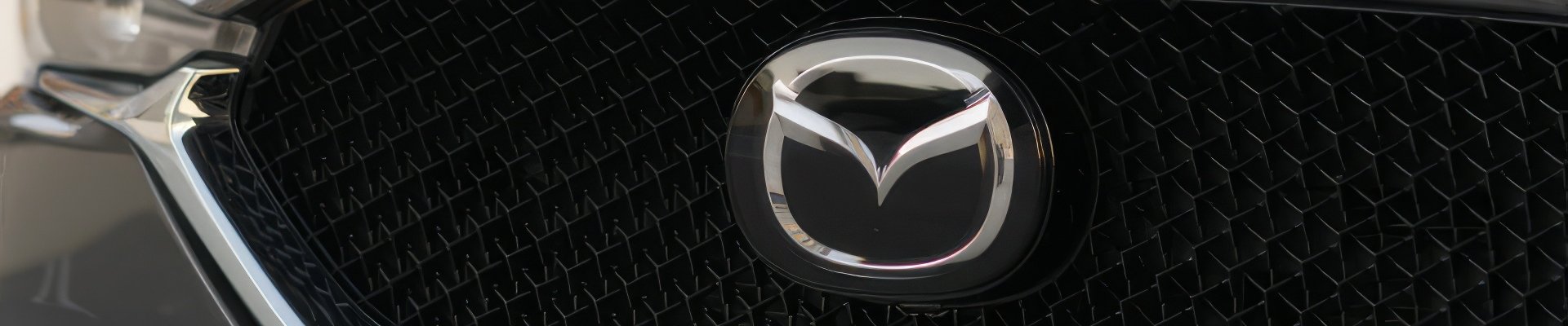 Mazda emblem