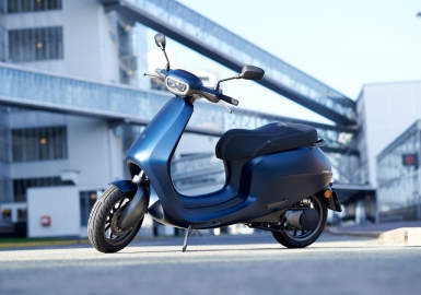 Etergo electric moped scooter